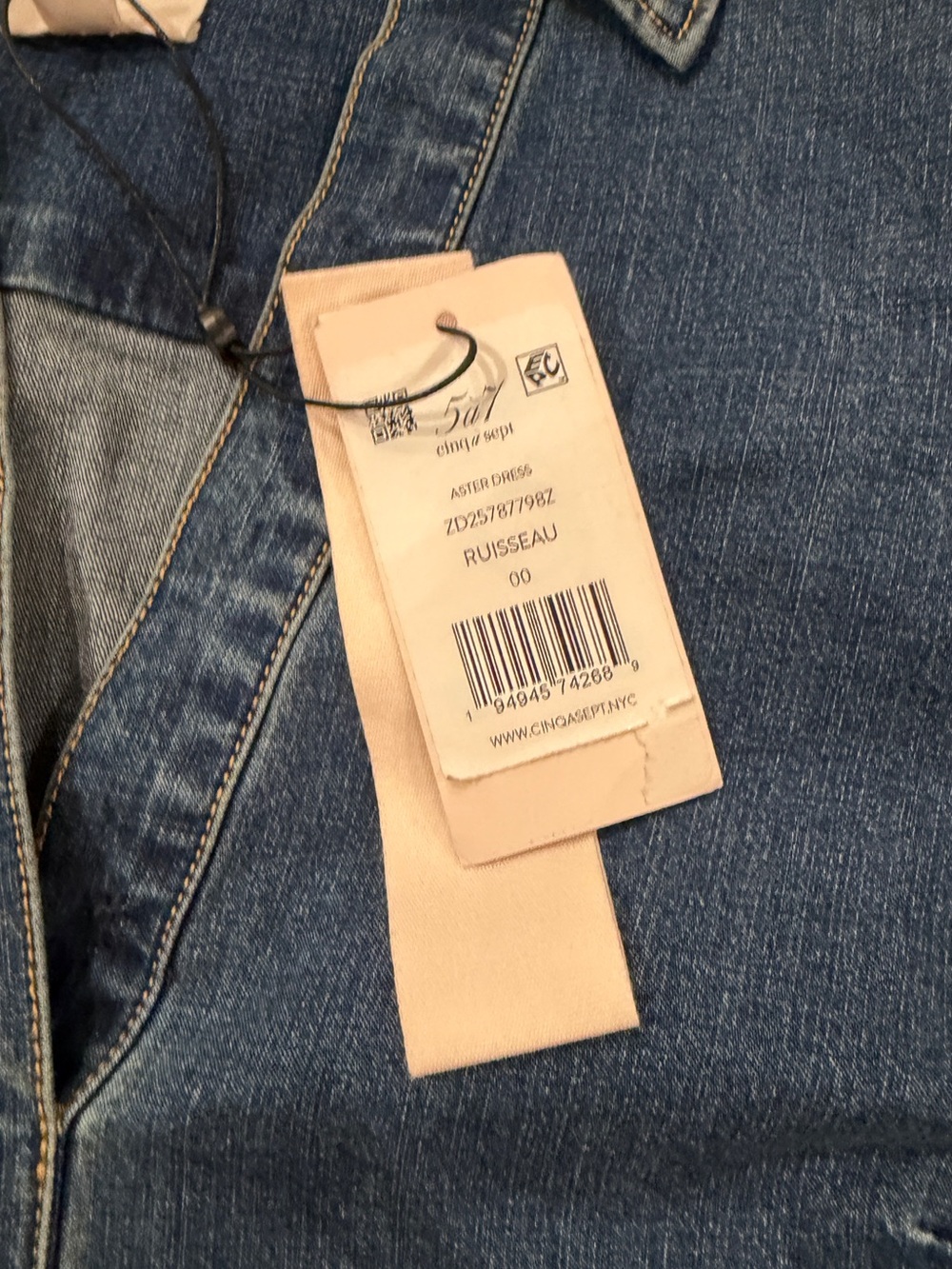 Cinq a Sept Ruisseau Denim Dress. - Picture 8 of 8